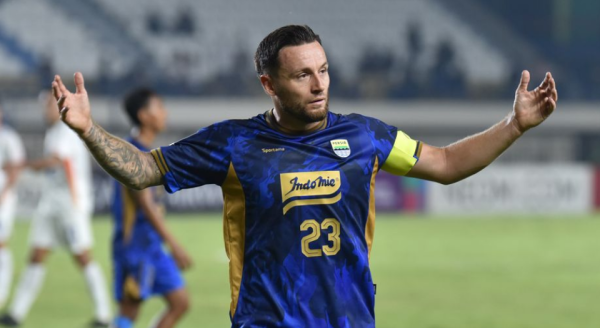 Tekad Kuat Marc Klok untuk Menang Melawan Lion City Sailors FC