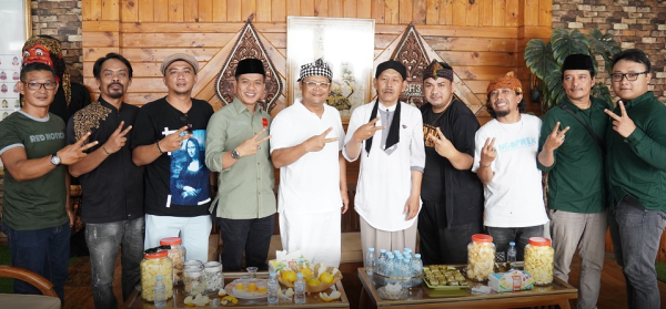Calon Bupati Bandung Dadang Supriatna Dapat Dukungan dari Ki Dalang Dadan Sunandar