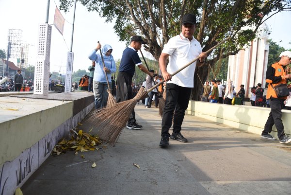 15 Ribu ASN Sidoarjo Serentak Kerja Bakti Bersama