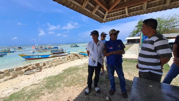 Cawabup Andreas Temui Nelayan Ujung Genteng Sukabumi Dengar Masukan Soal Dermaga