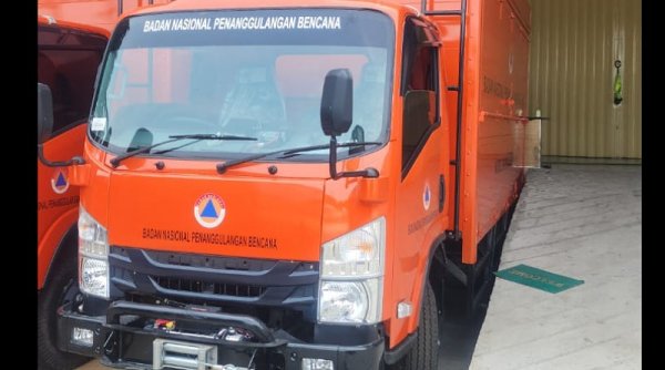 Pemkab Bandung Terima Bantuan Mobil Dapur Umum Lapangan dari BNPB