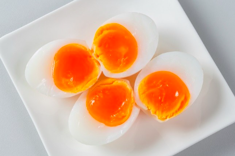 6 Manfaat Telur Setengah Matang dan Cara Tepat Memperolehnya