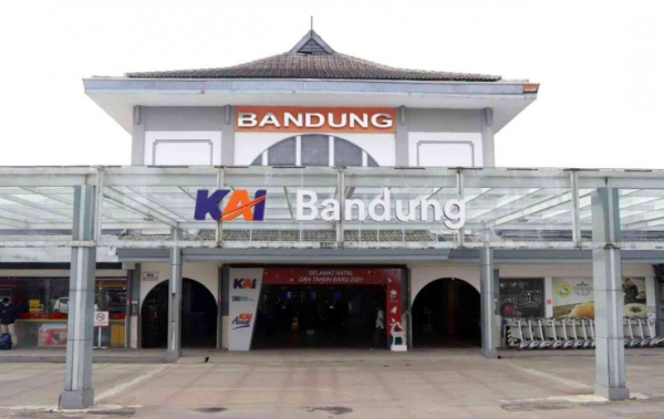 Jadwal Kereta Api Yogyakarta - Bandung 2024 beserta harga tiketnya