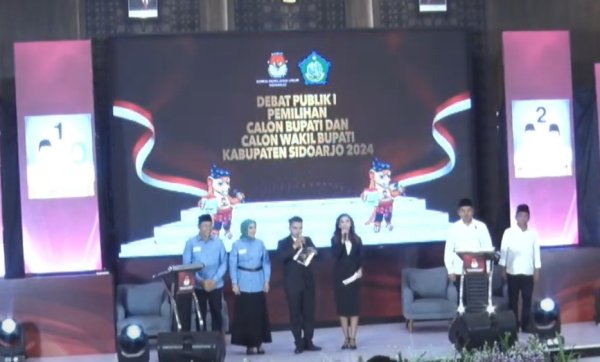 Debat Perdana Calon Bupati dan Wakil Bupati Sidoarjo: Adu Gagasan dan Visi Misi