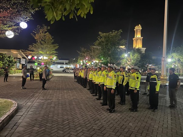 Patroli Malam Polresta Sidoarjo Dalam Rangka Wujudkan Kamtibmas Wilayah Jelang Pilkada Serentak 2024