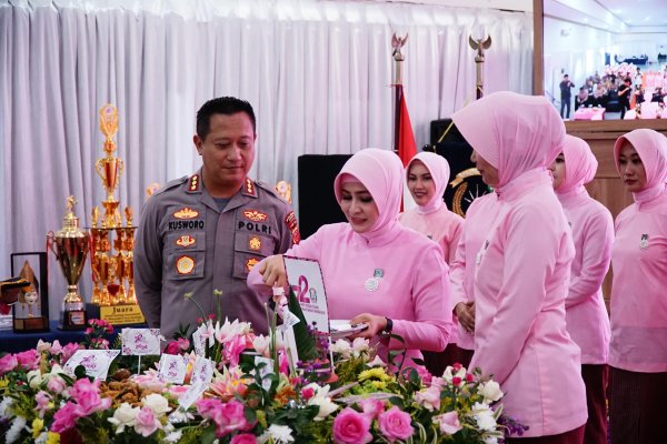Bhayangkari Cabang Kota Bandung Gelar Syukuran HKGB ke-72