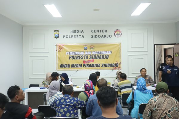 Sambut 73 Tahun Humas Polri, Polresta Sidoarjo Gelar Bakti Kesehatan Bagi Wartawan
