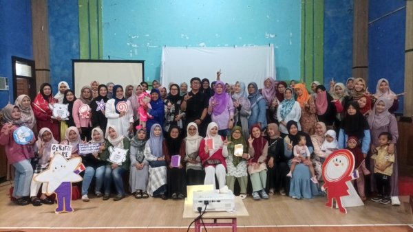 Yayasan Literasi Cerita Sore Gelar Seminar Parenting dan Membaca Nyaring, Dorong Masyarakat Cinta Membaca Sejak Dini