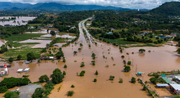 Banjir Hebat di Thailand Selatan Tewaskan 9 Orang dan Mengungsikan 13.000 Warga