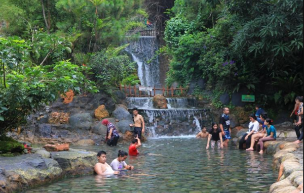 Destinasi Pemandian Air Panas Menarik di Jawa Barat untuk Relaksasi