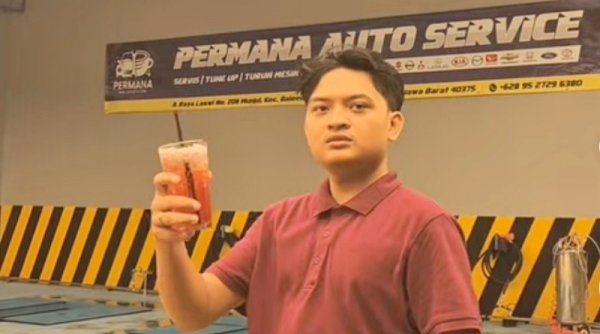 Permana Auto Service & Cafe Baleendah, Nyuci Mobil Asyik sambil Nongki
