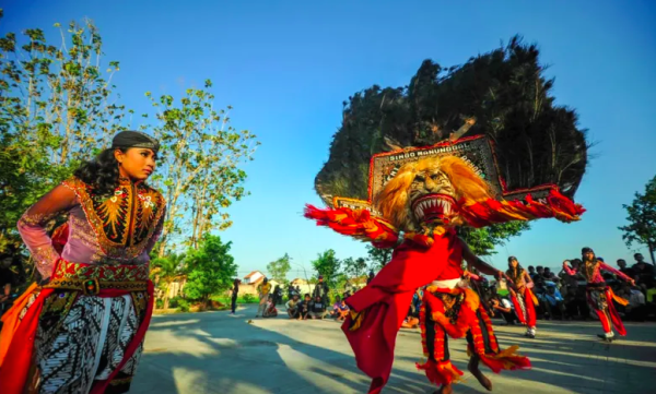 Indonesia Ajukan 3 Warisan Budaya ke UNESCO, Ada Reog Ponorogo dan Kebaya