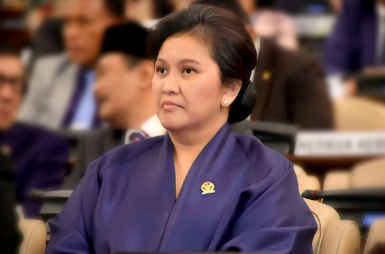 Waka MPR Dorong Masyarakat Implementasikan Nilai Filosofis Kesenian Wayang