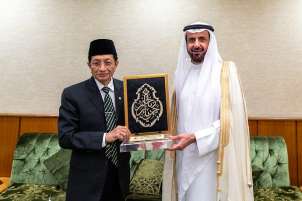 Menag RI Bertemu Menteri Haji Saudi di Masjidil Haram, Ini yang Dibahas
