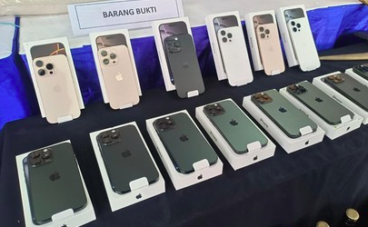 Bea Cukai Musnahkan Barang Seludupan, Rokok hingga iPhone 16 Dipotong