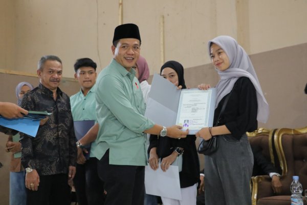 Pilkada Bandung 2024, Cabup Dadang Supriatna Support 2.700 Lulusan Sekolah Jadi Orang Sukses
