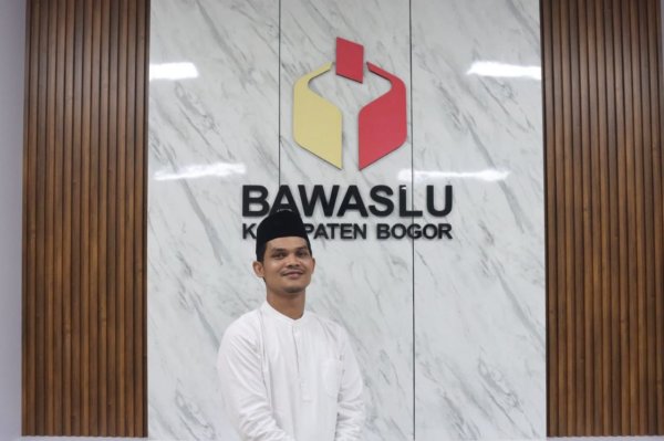 Bawaslu Bogor Segera Tindaklanjuti Dugaan Video Bagi-bagi Amplop Tim Rudy-Jaro