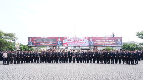Wakapolresta Sidoarjo Pimpin Upacara Hari Pahlawan 2024