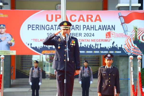 Polres Gresik Gelar Upacara Peringatan Hari Pahlawan Nasional, Terus Berinovasi dan berkontribusi Untuk Negara