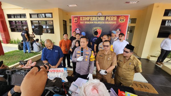 Polresta Bandung Gagalkan Penyelewengan Pupuk Subsidi Kepada Masyarakat