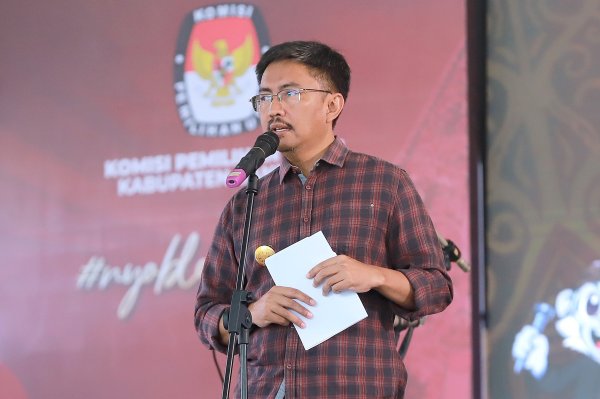 Pjs. Bupati Bandung Ajak Pemilih Pemula Tumbuhkan Semangat Demokrasi Perkuat Partisipasi di Pilkada 2024