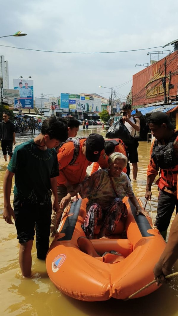 BPBD: 2.014 Rumah, 12.259 KK dan 35.262 Jiwa Terdampak Banjir di Kabupaten Bandung