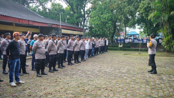 Polresta Bandung Lakukan Pengamanan Ketat pada Kampanye Akbar Cabup-Cawabup Nomor Urut 2
