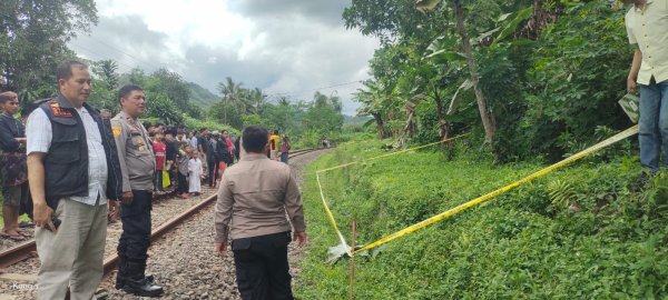 Seorang Pria Tewas Tersambar KA Siliwangi di Cireunghas Sukabumi
