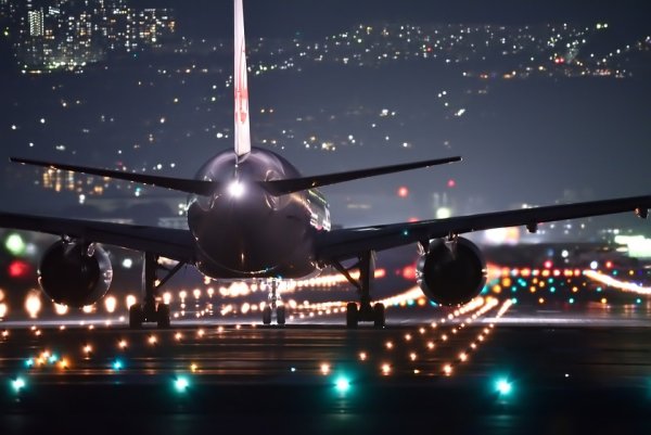 Lisbon Larang Penerbangan Malam Hari di Bandara Humberto Delgado untuk Kurangi Gangguan dan Polusi