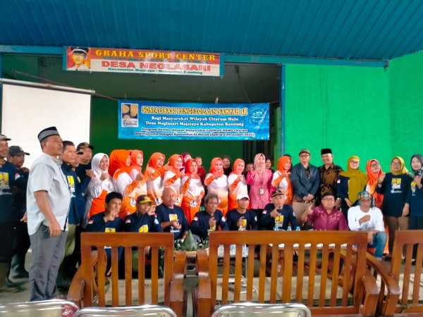 BBWS Citarum, Komunitas Elingan dan Pemerintah Desa Neglasari Gelar Sosialisasi Pengelolaan Sampah 3R