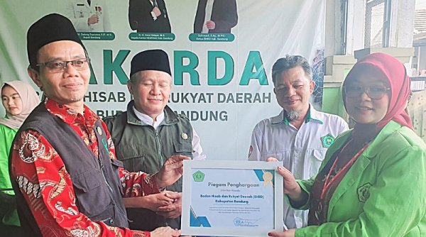Mahasiswa STIA Bakti Persada Majalaya Kunjungi BHRD Kab. Bandung