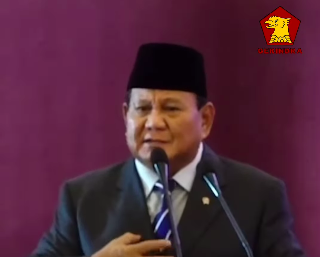 Akun Gerindra Unggah Video Prabowo Hormati PKL, Ada Pedagang Es Dihina Miftah