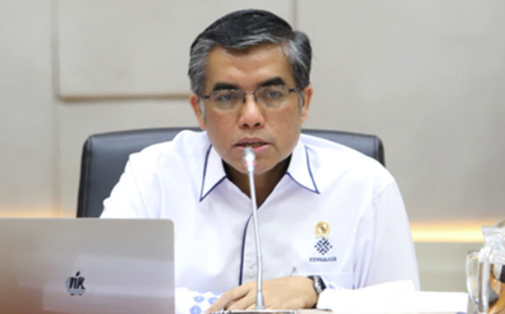 Menaker Yassierli Hormati Proses Hukum OTT Wamenaker Noel