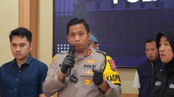 Polisi Pastikan Guru Tewas Sekeluarga di Kediri Korban Pembunuhan