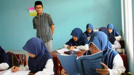 Kemenag Upayakan Skema Insentif Berkeadilan bagi Guru Honorer di Madrasah