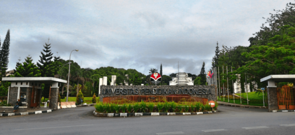 7 PTN di Bandung dengan Akreditasi Unggul, Ada Kampus Favoritmu?