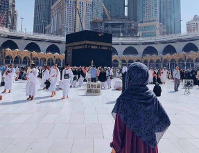 Saudi Keluarkan Aturan Khusus Wanita Selama di Masjidil Haram dan Nabawi