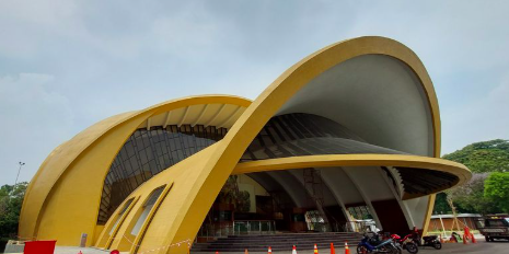 Lebih dari 12.000 Pengunjung Padati TMII pada Libur Natal