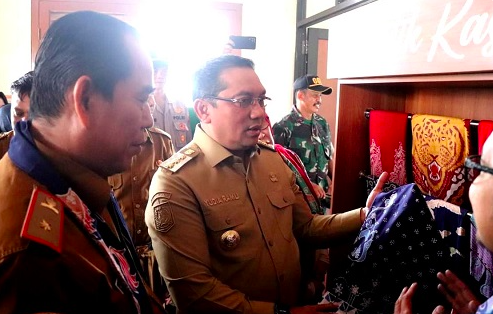 Workshop Batik Kasumedangan Dibangun di Geoteater Rancakalong