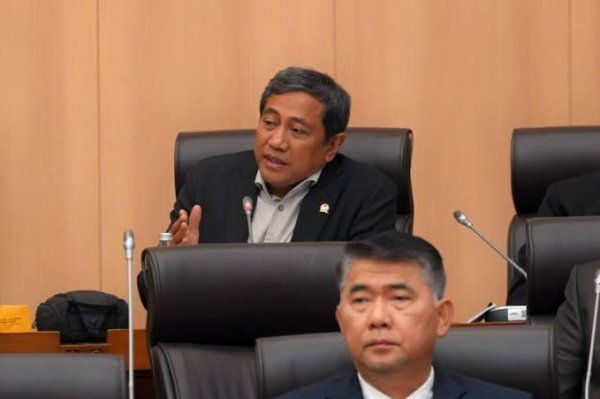 Rokhmat Ardiyan Dukung Regulasi Jelas untuk Investasi Energi Baru Terbarukan di Indonesia