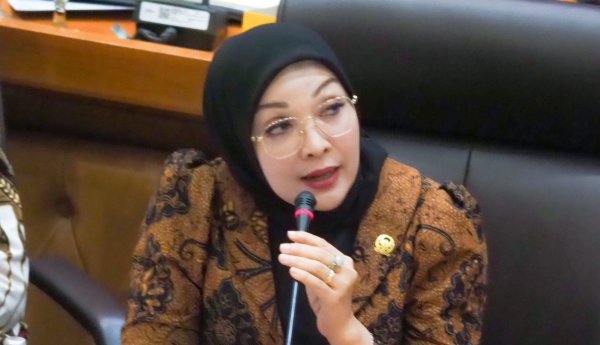 Erna Sari Dewi Sebut Pemerintah Perlu Jaga Kesimbangan antara Ekonomi Kreatif Padat Karya dan Padat Cipta yang Berbasis Teknologi