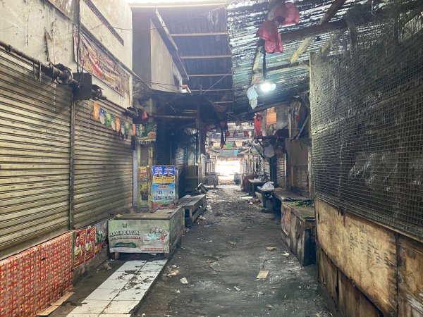 Mayoritas Pedagang Pasar Ciparay Berbondong-bondong Pindah Ke TPPS Cijagur