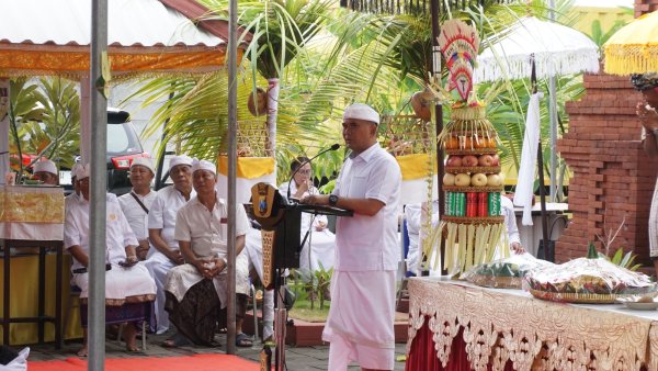 Polresta Sidoarjo Gelar Piodalan Peringati Dua Tahun Pura Kertha Bumi Bhayangkara