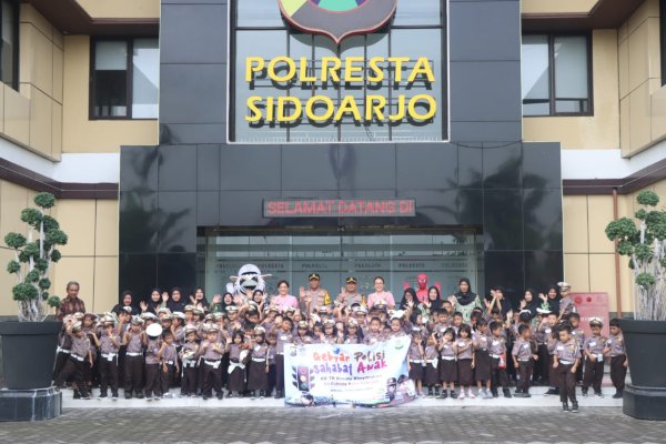 Gebyar Polisi Sahabat Anak, Polresta Sidoarjo Edukasi Tertib Lalu Lintas Sejak Dini