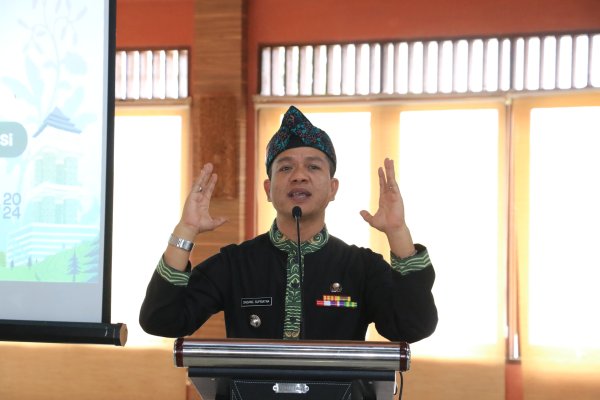 Siap Support Pesantren, Bupati Dadang Supriatna: Sudah Ada Perda tentang Pesantren