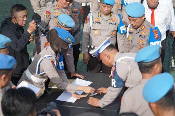Polda Jabar Gelar Pemeriksaan Serentak Senjata Api Anggota Polri