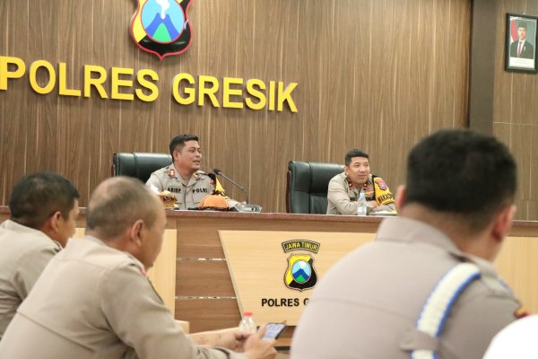 Arahan Kapolres Gresik ke Anggotanya: Jaga Citra Polri, Hindari Pelanggaran