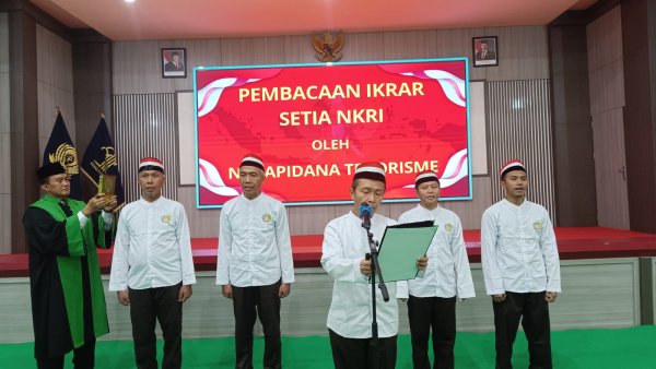 Jelang Pergantian Tahun, Lima Narapidana Kasus Terorisme Lapas Surabaya Nyatakan Ikrar Setia Kepada NKRI