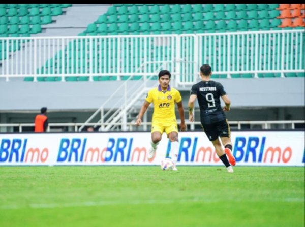 Persik Kediri Pinjamkan Ahmad Agung Ke Persib Bandung