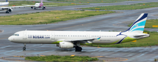 Pesawat Airbus A321 Air Busan Terbakar, Semua Penumpang Selamat